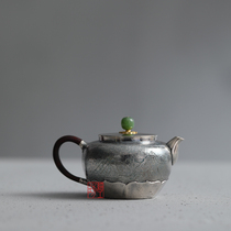 Japanese fine workshop silver pot Sterling silver 999 tea pot Handmade tea ceremony household small silver pot Wasteland pattern 180ml