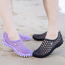 Summer wading shoes quick-drying sandals hole shoes womens non-slip foot sandals go to the beach to wear out the water