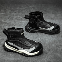 Childrens sports shoes plus velvet shoes autumn and winter boys leather cotton shoes girls Martin boots soft bottom two cotton short boots waterproof