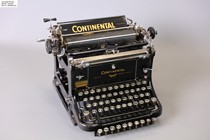 German 1935 Continental Standard Continental brand antique mechanical typewriter function intact