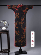 The old cheongsam at first sight hand-made skewer one piece of non-provincial slim four-piece sleeve jacquard silk spinning fragrant cloud yarn