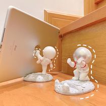 Astronaut tablet phone holder watching TV cute ins Wind cartoon girl heart student gift creative ornaments