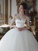 2021 New satin chest master wedding dress simple and thin Hepburn style Korean bow French gauze