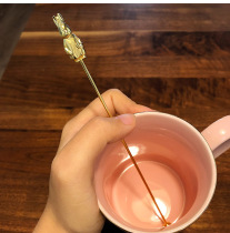 Spot Japan imported high Mulberry metal rabbit butler stainless steel gold tableware afternoon tea set mixing stick