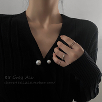 85 degree gray pearl brooch womens summer dress waist-grazing artifact ins style retro niche design sense pin accessories