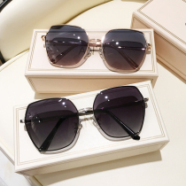 Polarized sun glasses female 2020 new fashion round face big face thin anti ultraviolet Net red with sunglasses tide