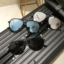 Ultra light pilot toad mirror men and women trend personality sunglasses 2021 New Tide polarized Tide people driving sun glasses