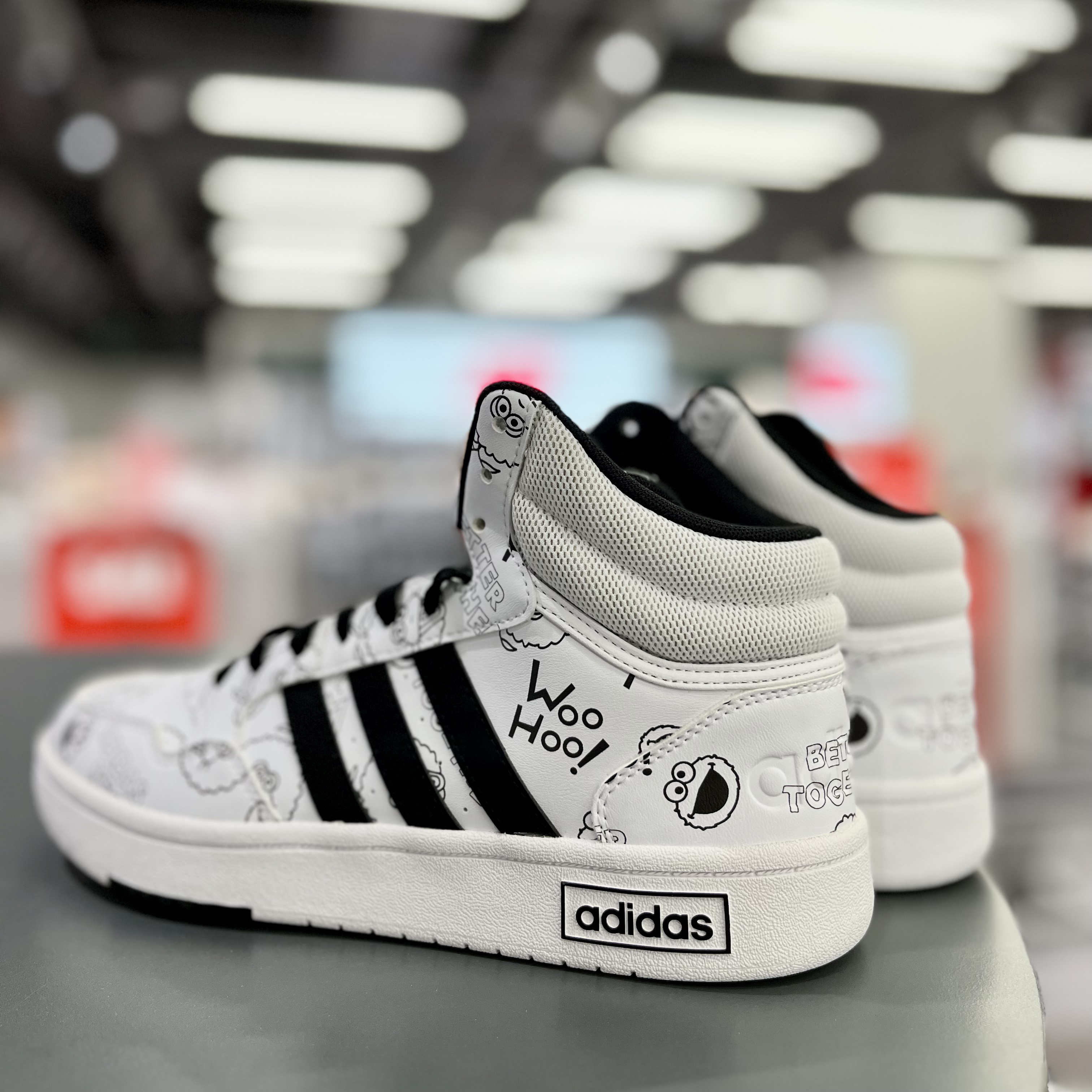 Adidas Men's Shoe NEO HOOPS Sesame Street Co branded Graffiti Sports Casual Board Shoe GZ4859