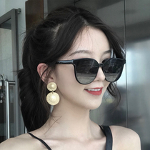 Korean version of retro round face black super sun glasses mens net red star with black glasses female sunglasses big face thin