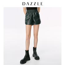 Dazzle Disu 2020 spring new fashionable dark green fake leather short leather pants for women 2c1q1041q