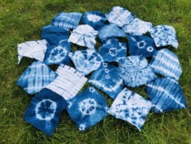 The original grass and wood dyed handkerchief diy unique design pure handmade blue dyed cotton square cloth handkerchief