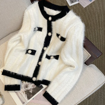 Small fragrant wind contrast soft waxy knitted coat women's winter 2021 new thick Joker temperament socialite cardigan foreign style