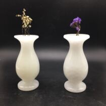 Exquisite small vase Natural translucent jade Tea table Desk small ornaments Tea pet jewelry White jade