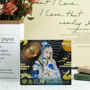 GARNiDELiA glow tour サコッシュ 美依礼芽 特酷（LAWSON premium  