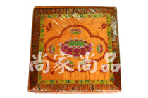 The cushion the stool the kneeling cushion the Buddha cushion the prayer cushion the prayer cushion the square wooden worship cushion