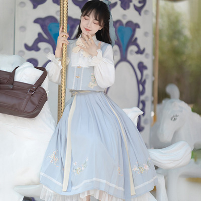 taobao agent Genuine vest, autumn pleated skirt, Lolita style